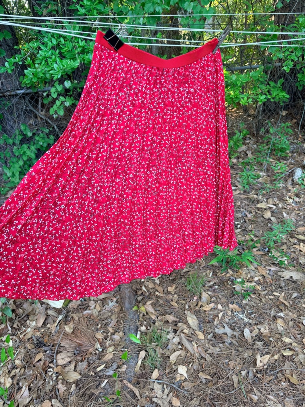 Max Studio Red Floral Pleated Maxi Skirt